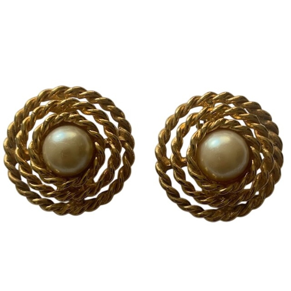 Vintage Gold Tone Faux Pearl Earrings Chunky Retro Button Clip On MCM Coquette